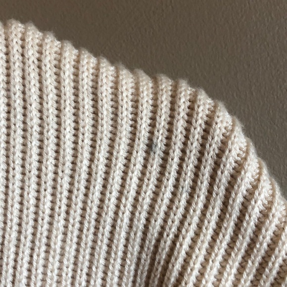 Beautiful wrap sweater - Picture 5 of 7